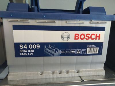 Batteria auto 74ah - 680en sinistra Bosch